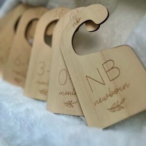 Wooden Baby Closet Dividers - Double Sided